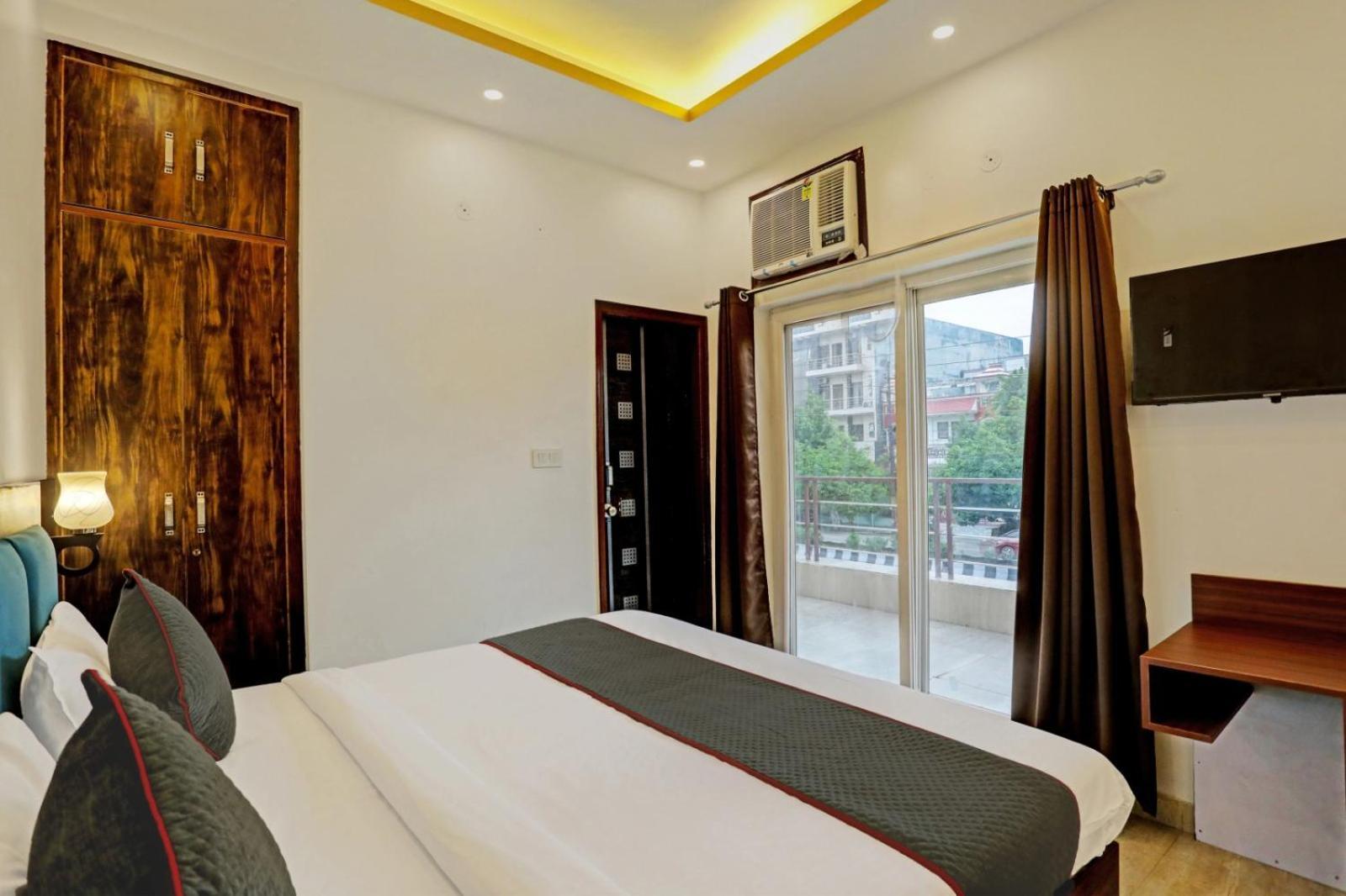 Aerotech Near Delhi Airport 4* New Delhi