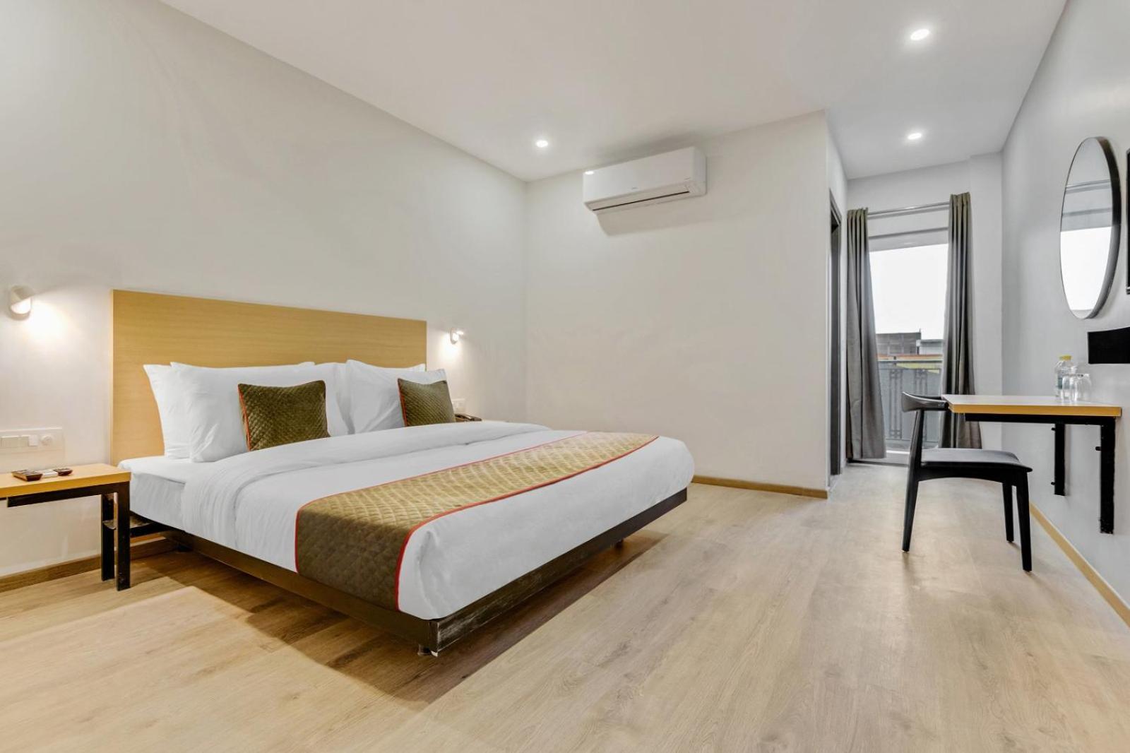 Aerotech Near Delhi Airport 4* New Delhi